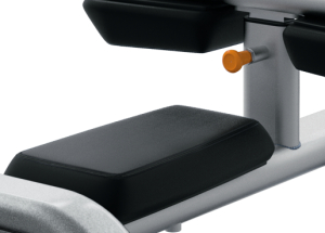 Ülő bicepszgép  – Ergonomikus tervezés