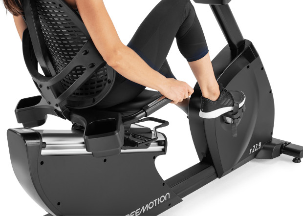 Freemotion 22 recumbent bike 01