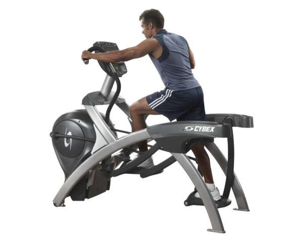 Cybex 750AT Total Body Arc Trainer - elliptikus tréner