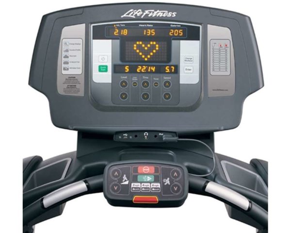 Life Fitness 95T Achieve Treadmill futópad