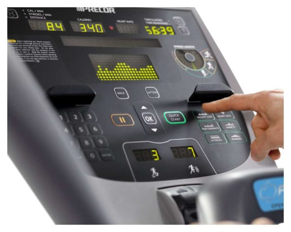 Precor AMT 835 Adaptive Motion  - elliptikus tréner