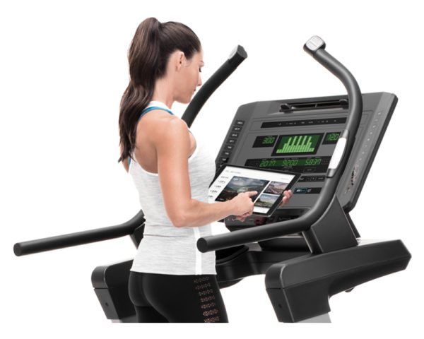 Freemotion i10.9b Incline Trainer futópad