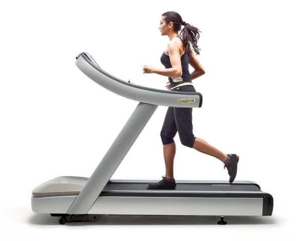 TechnoGym Run Excite® 700 Treadmill futópad